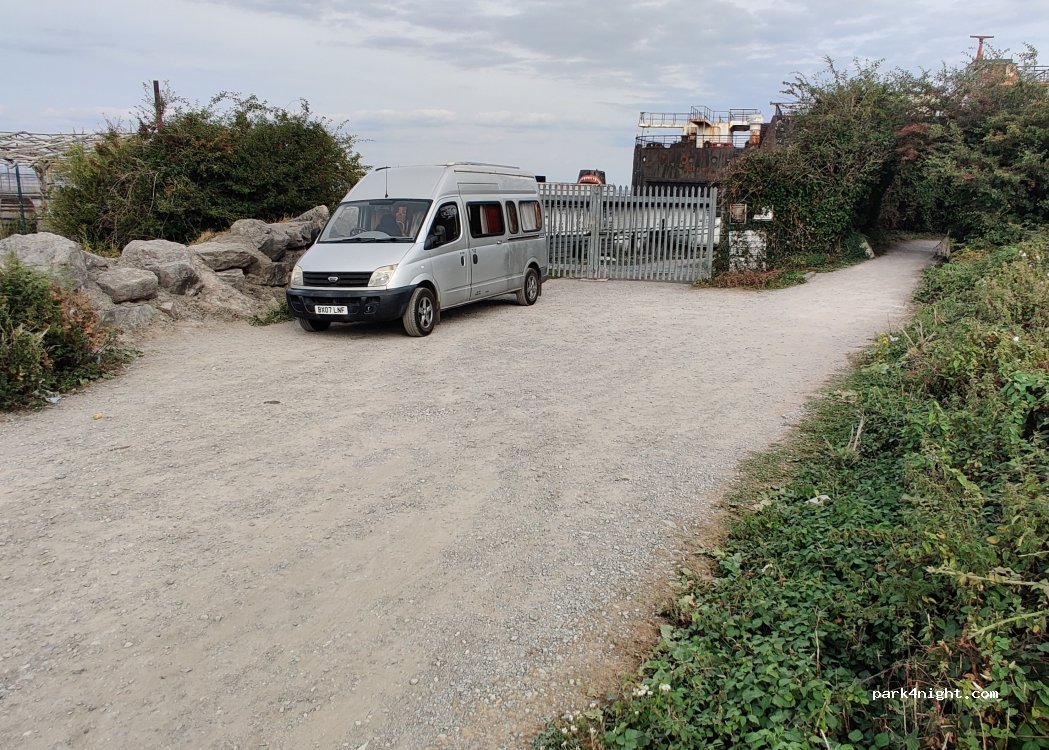 (CH8 9DX) Greenfield - Llwybr Arfordir Cymru — foto