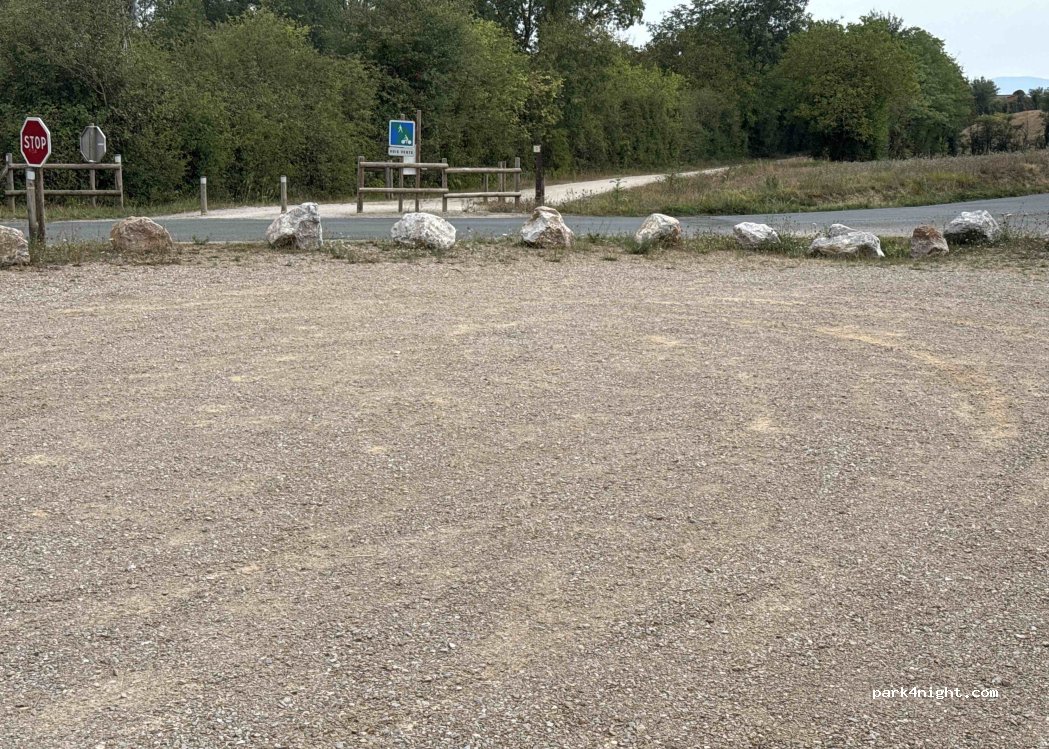 (81440) Saint-Genest-de-Contest - Chemin des Droits de l'Homme — foto 2
