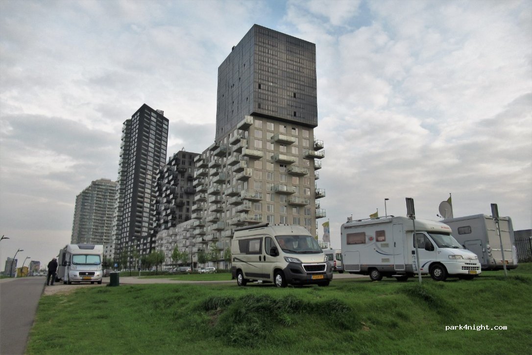 (3201) Spijkenisse - Nieuw Hongerlandsedijk — foto 2