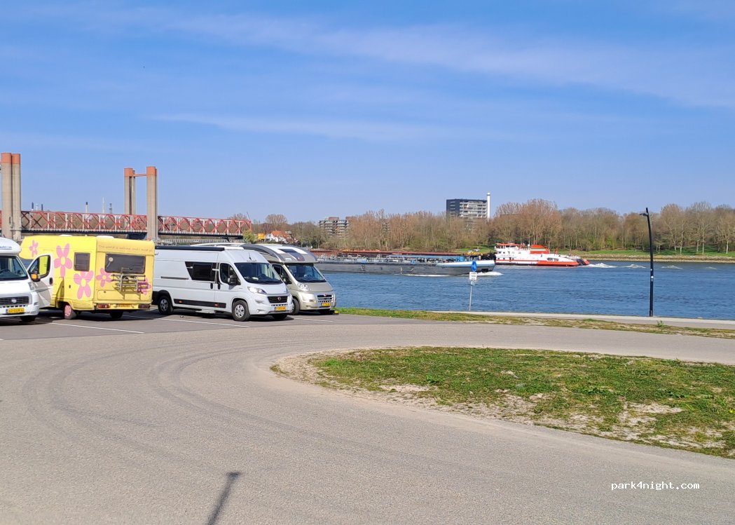 (3201) Spijkenisse - Nieuw Hongerlandsedijk — foto 5