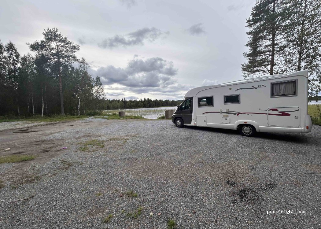 (912 31) Bäsksele - 360 — foto 2