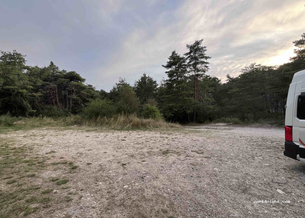 (04120) Peyroules - Chemin du Cloutas — foto 2