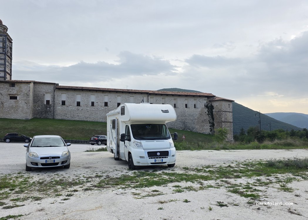 (06046) Norcia - Viale di Circonvallazione — foto 2