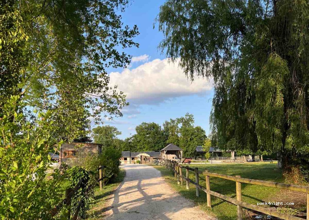 Les Écuries de Saint Eloi — foto 2