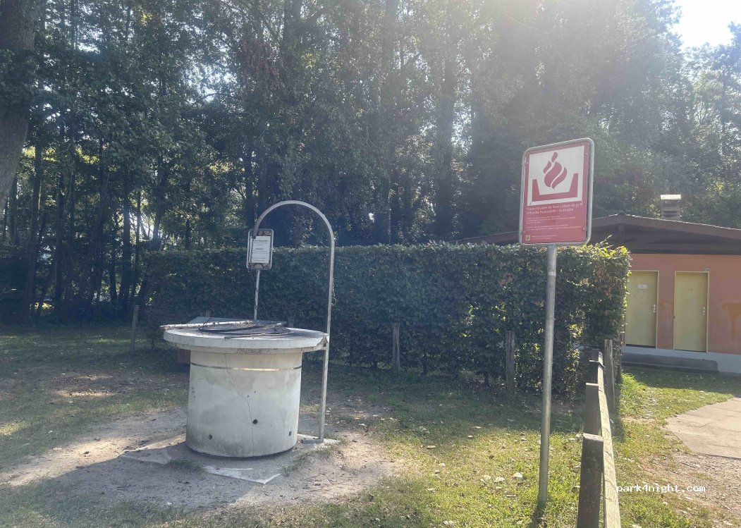 (1462) Yvonand - Chemin des Pêcheurs — foto 2