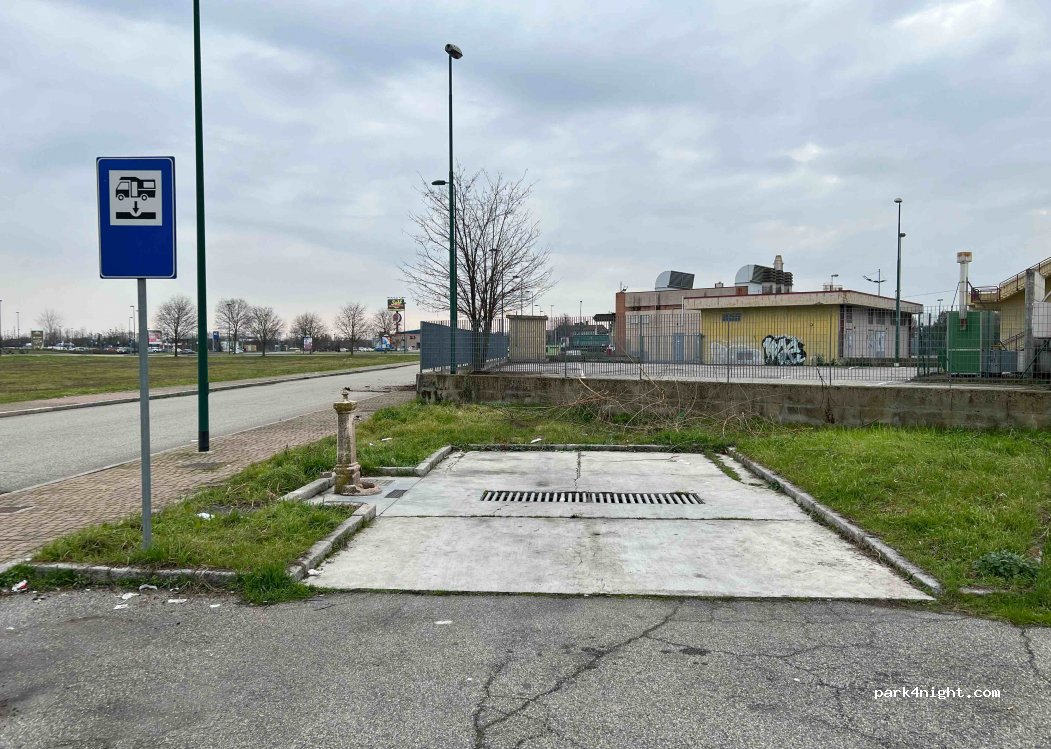 (15033) Casale Monferrato - Via Giovanni Paolo II — foto 3
