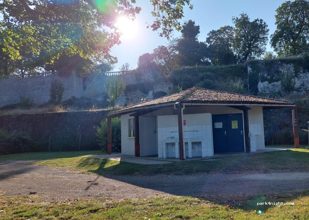 (17350) Taillebourg - Prés du Vivier — foto 4