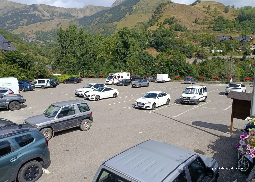(25539) Naut Aran - Unnamed Road — foto