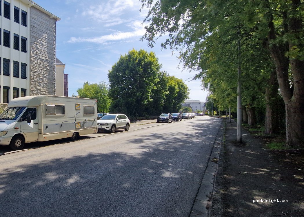 (22100) Dinan - Boulevard de Lugo — foto