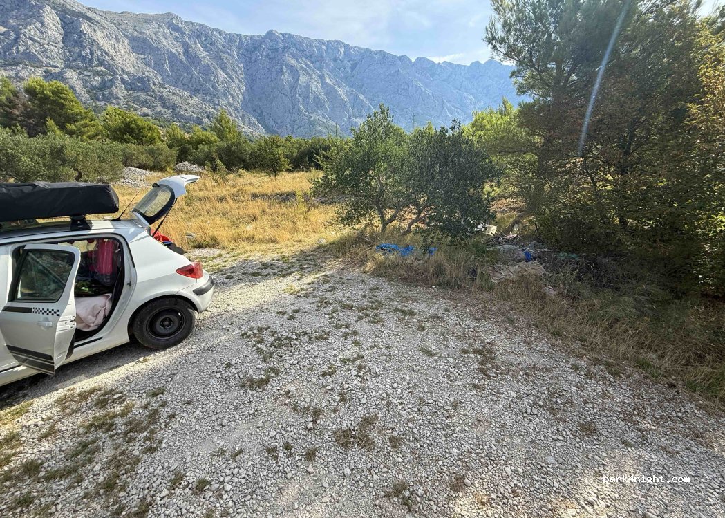 (21320) Baška Voda - D8 — foto 2
