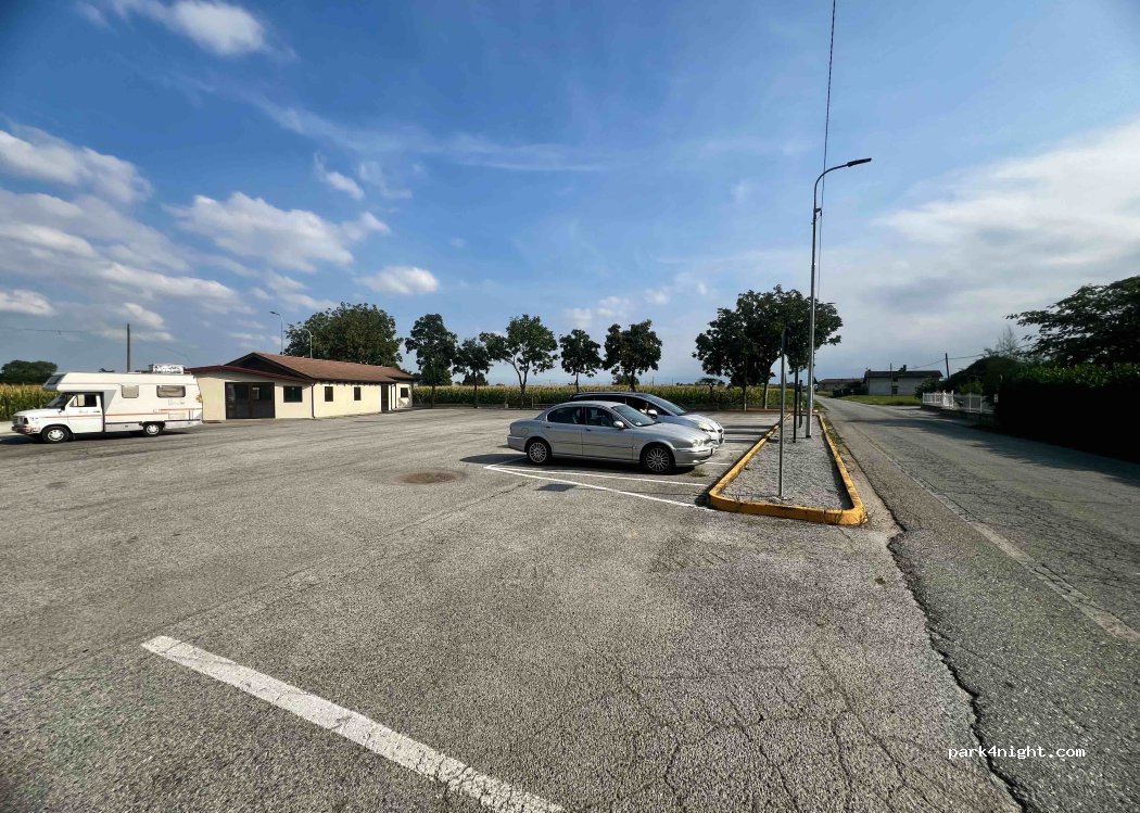 (12044) Centallo - Piazza Don Bonavia — foto