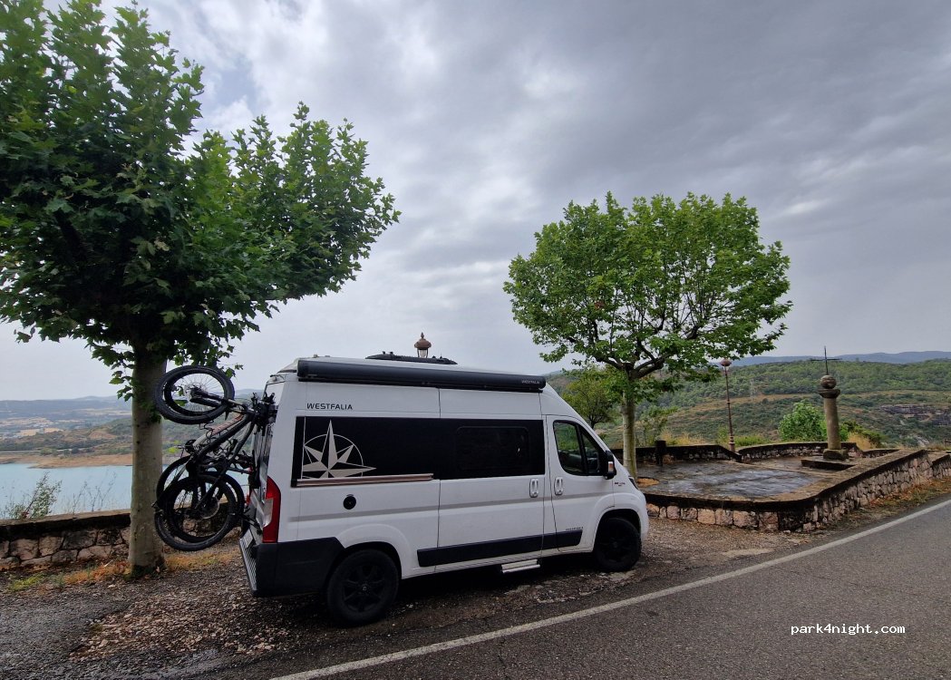 (22390) Secastilla - Unnamed Road — foto