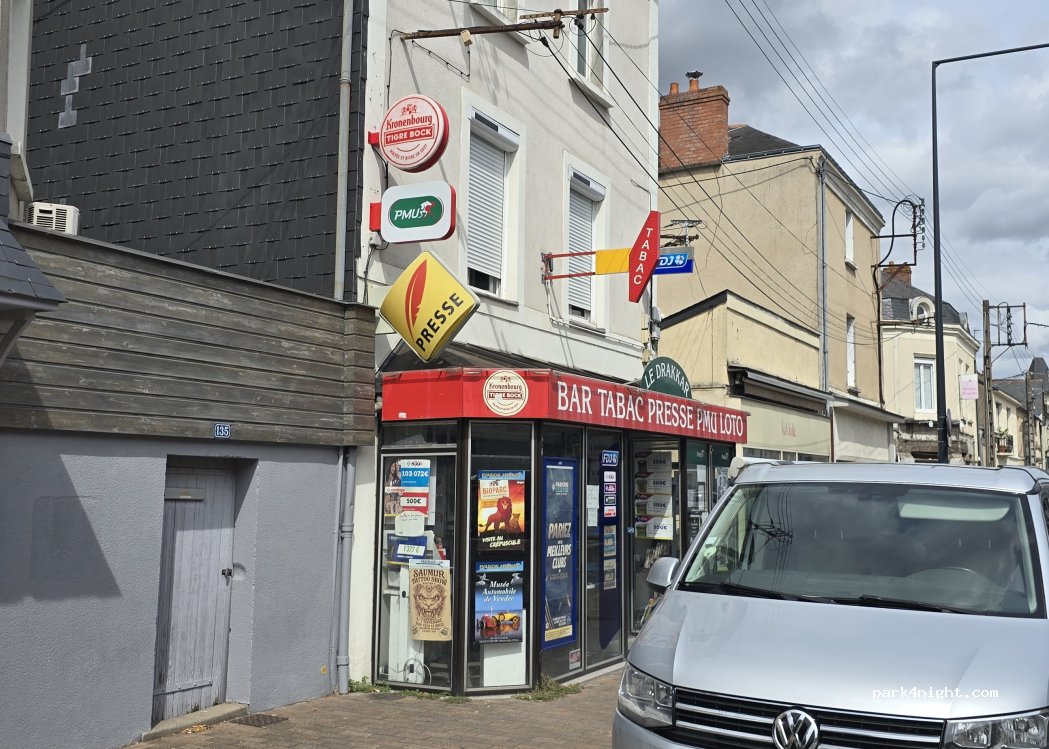 (49105) Angers - Avenue Pasteur — foto 2