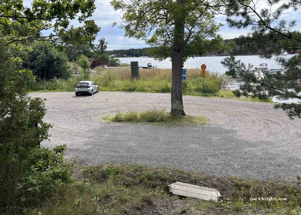 (13975) Kalvsvik - Aborrkroksvägen — foto