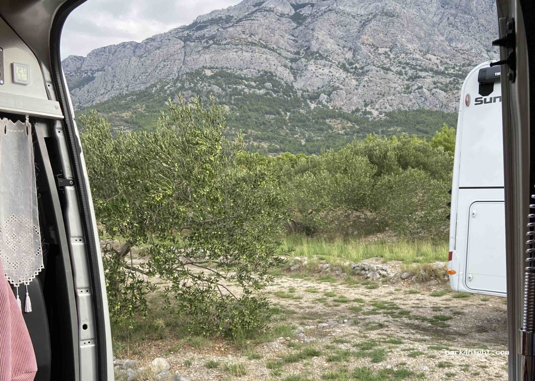 (21320) Baška Voda - Unnamed Road — foto 3