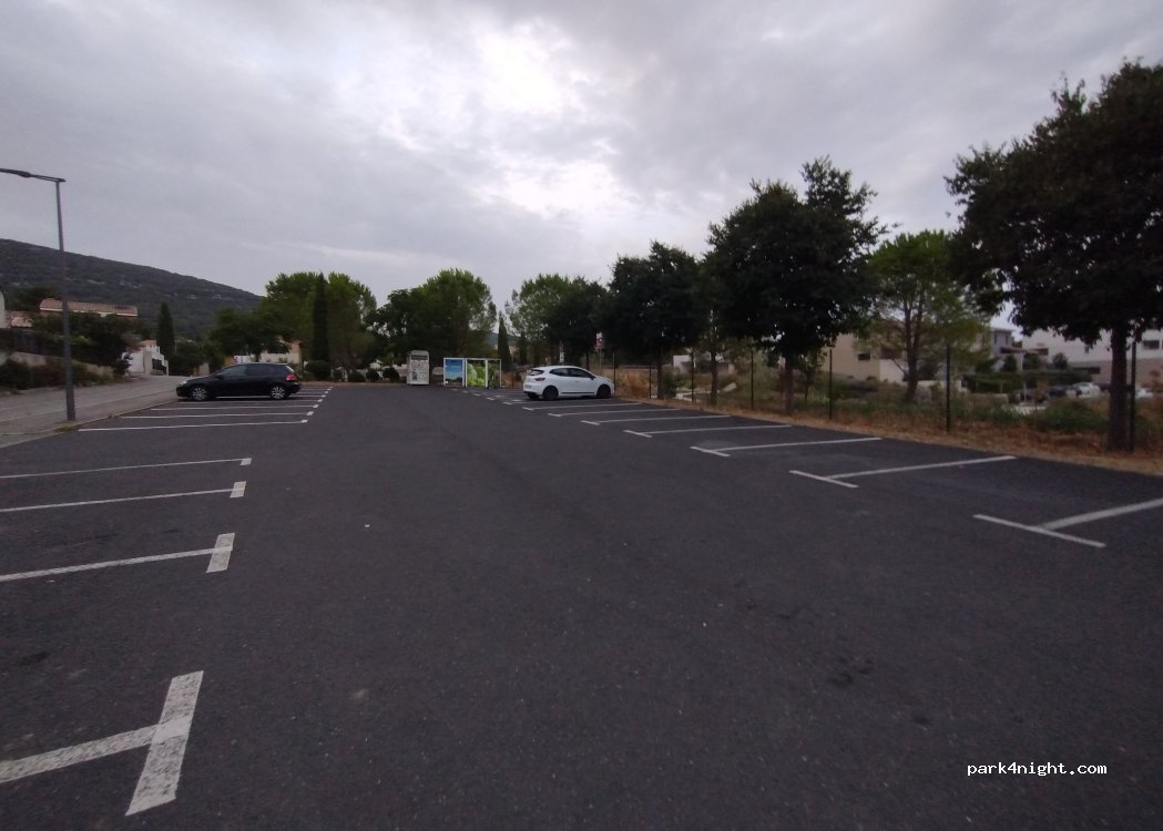 (34570) Vailhauquès - Place de Passejado — foto