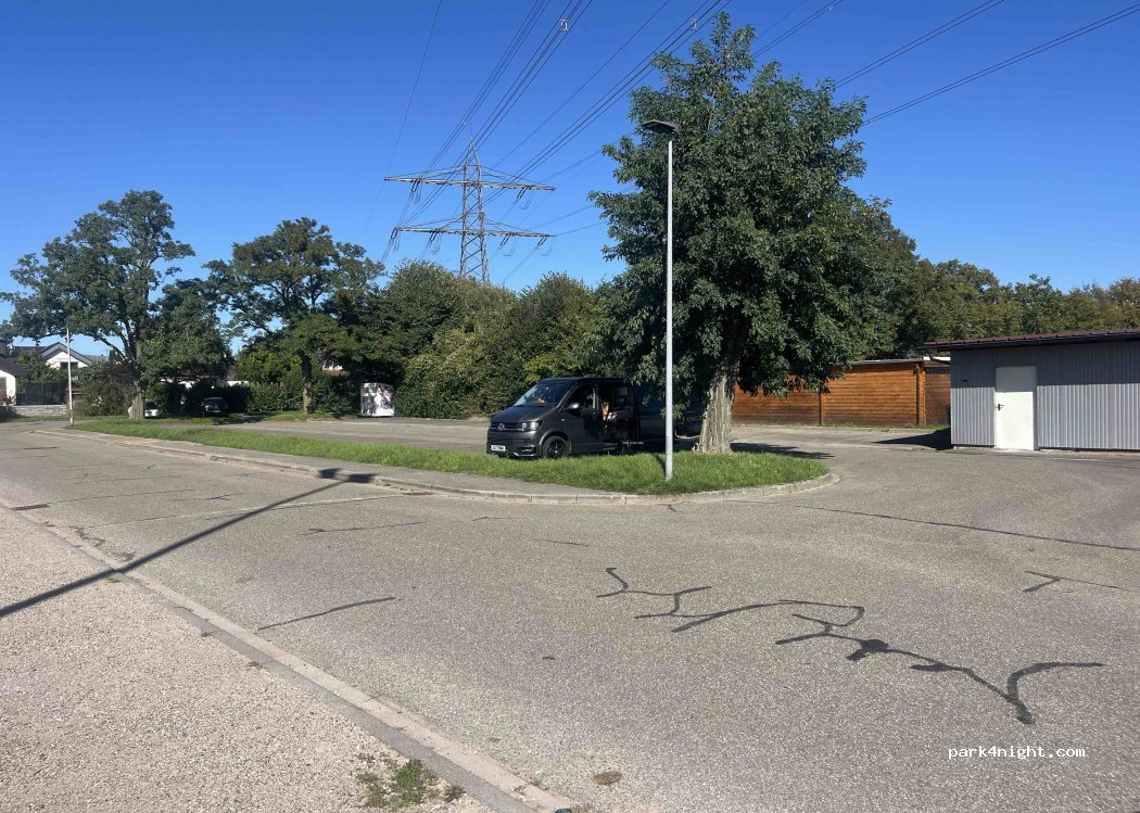 (77815) Bühl - Am Sportplatz — foto 2