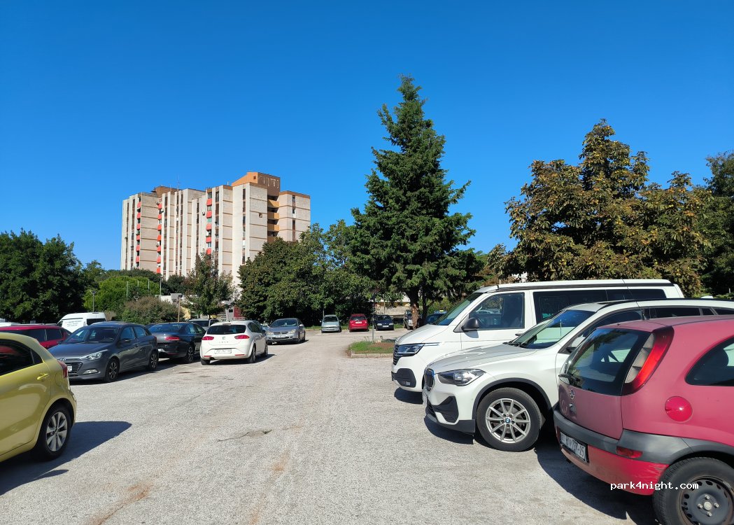 (52104) Grad Pula - Koparska — foto