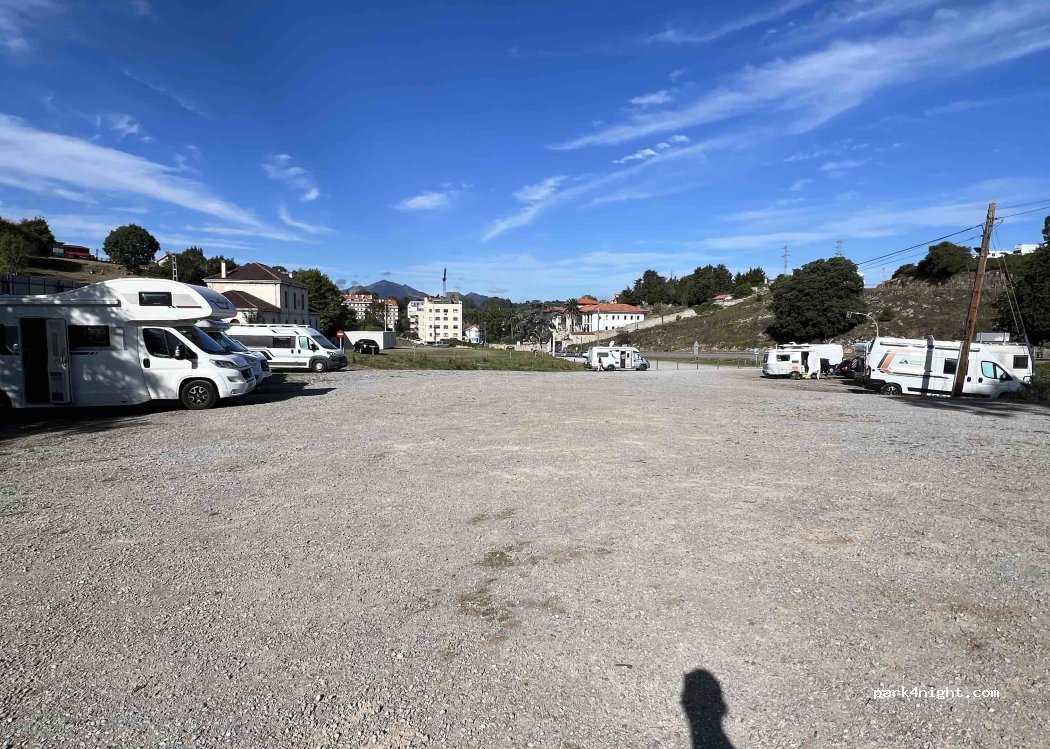 (33560) Ribadesella - Carretera de la Estación — foto
