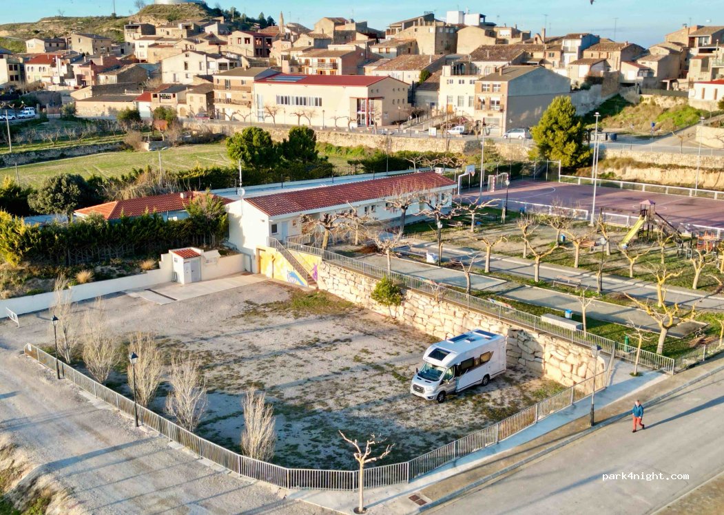 (25411) Fulleda - 17 Avinguda d'Agustina Saragossa i Domènech — foto 5