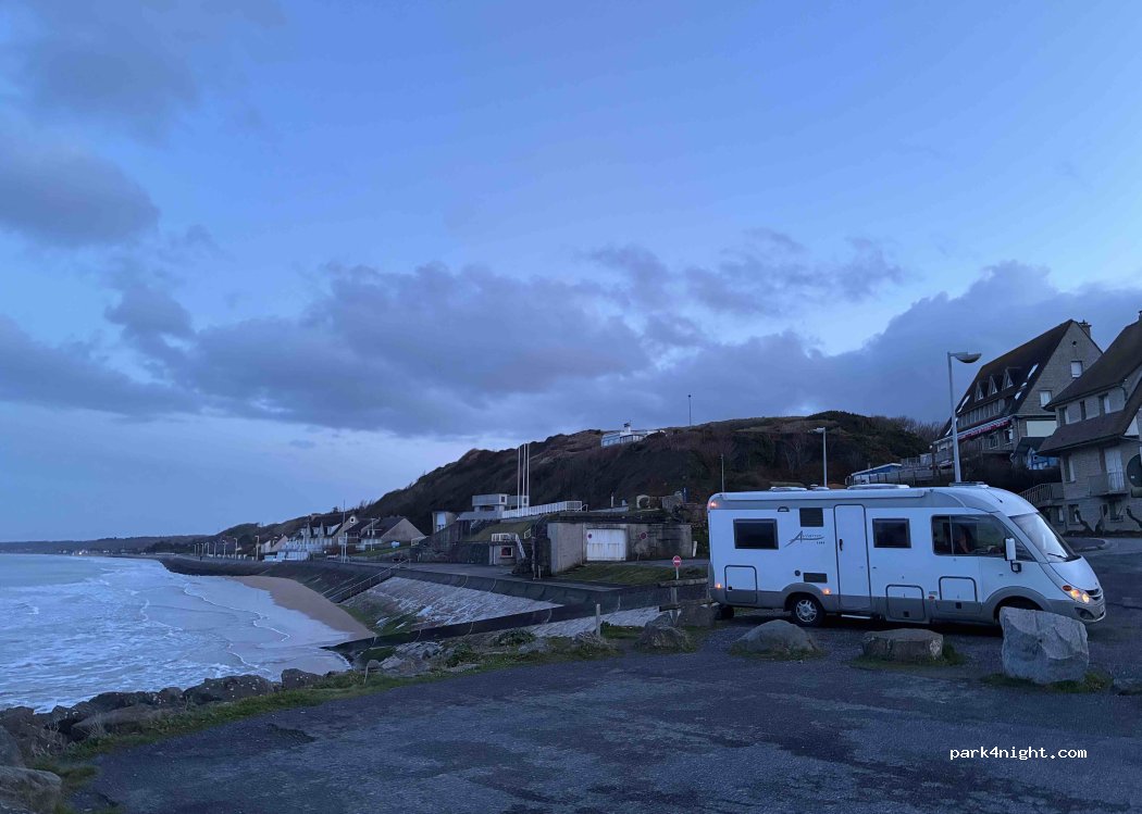 (14710) Vierville-sur-Mer - Rue de la Percée — foto 3