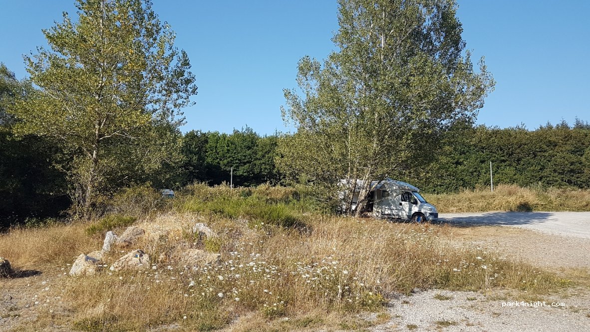(11390) Cuxac-Cabardès - D101 — foto 2