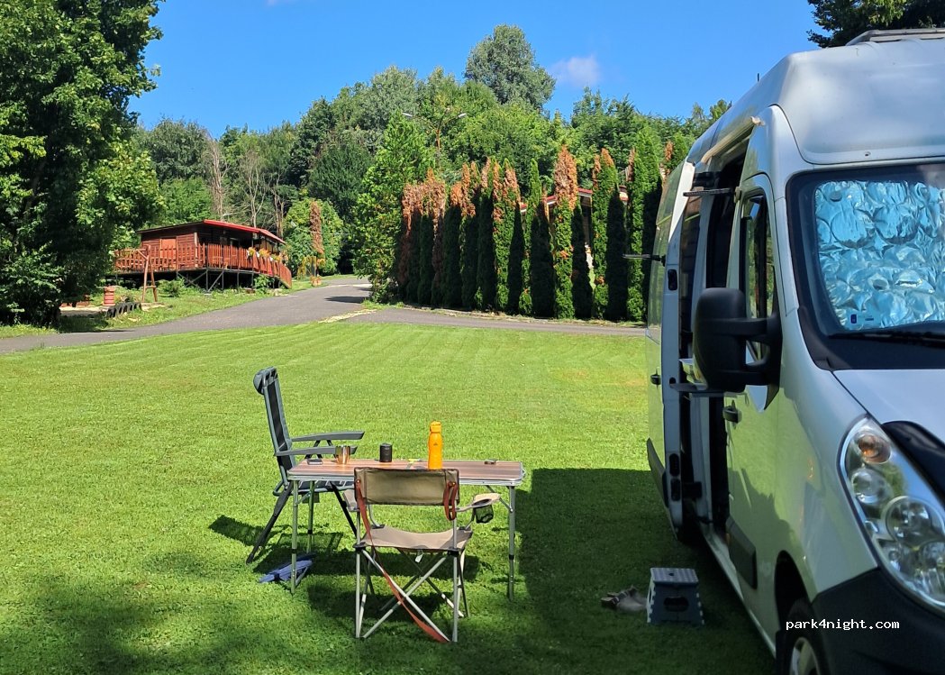 Hollóstetői Mountain Camp — foto 4