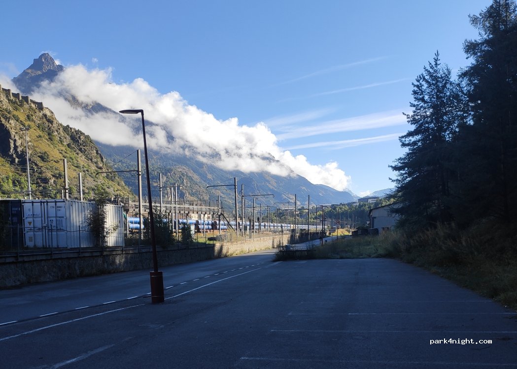 (73500) Modane - Rue des Glacières — foto