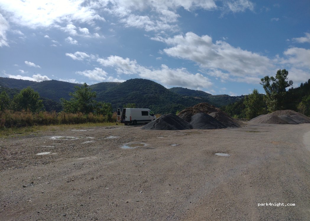 (48400) Florac Trois Rivières - D 907 — foto 3