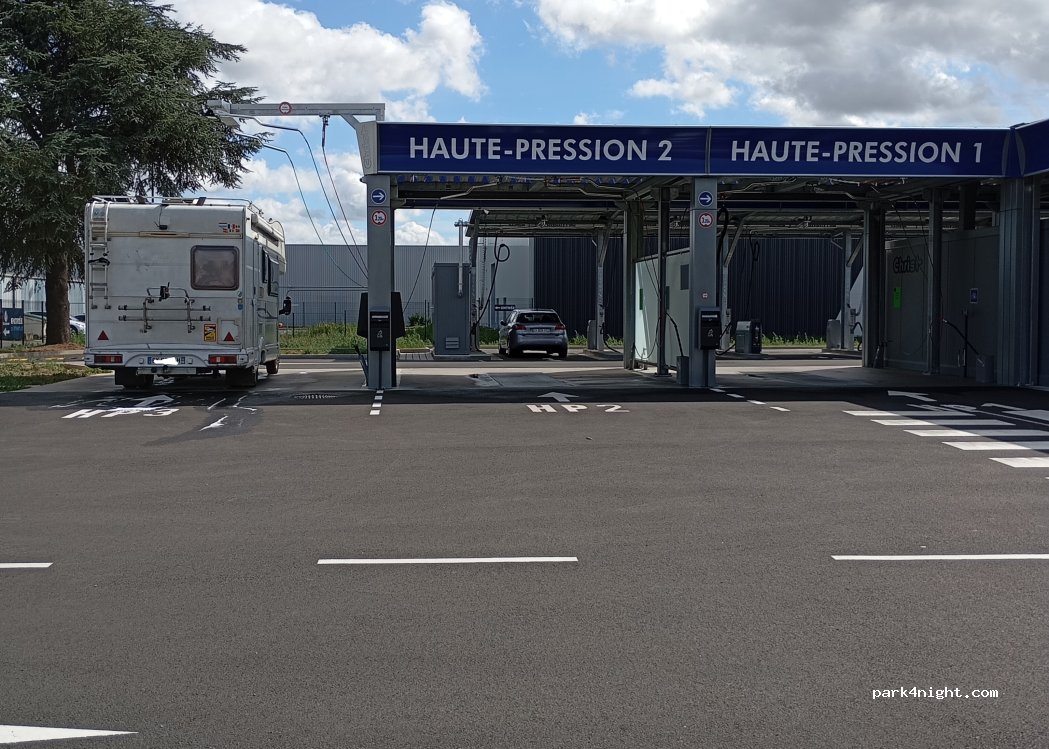 (57140) Woippy - Avenue des Deux Fontaines — foto 2