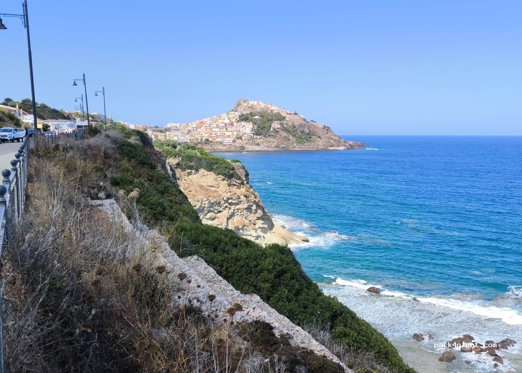 (07031) Castheddu/Castelsardo - Via Lungomare Zirulia — foto 3