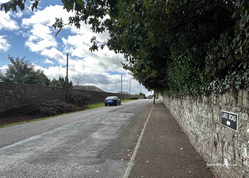 (P24 F252) Cobh Municipal District - Lake Road — foto