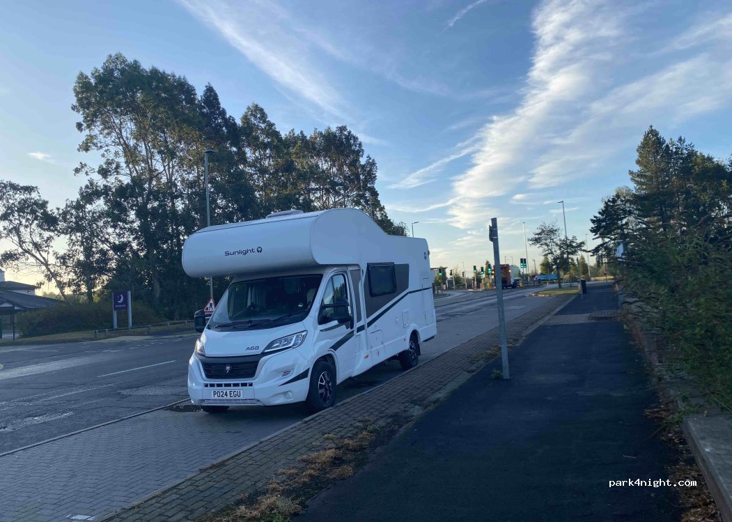 (L36 6FH) Knowsley - Wilson Road — foto