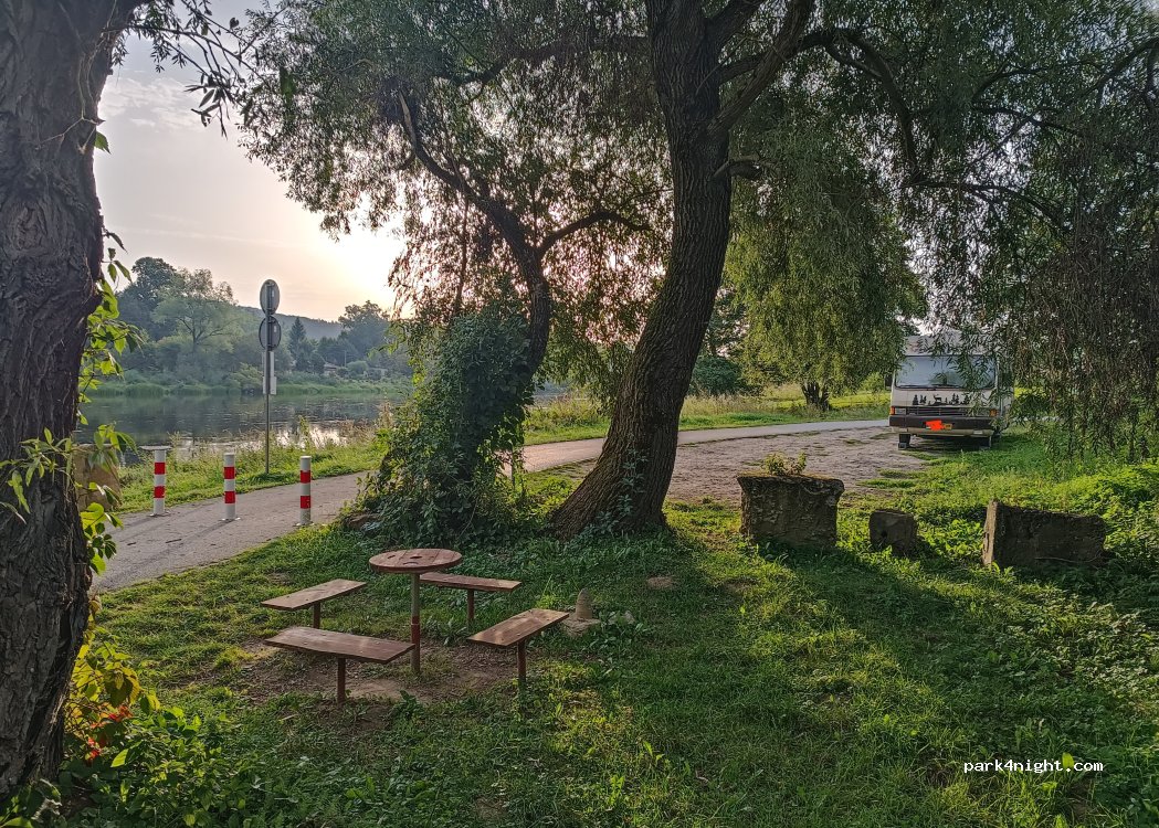 (38-540) Zagórz - Janusza Kusocińskiego — foto 2