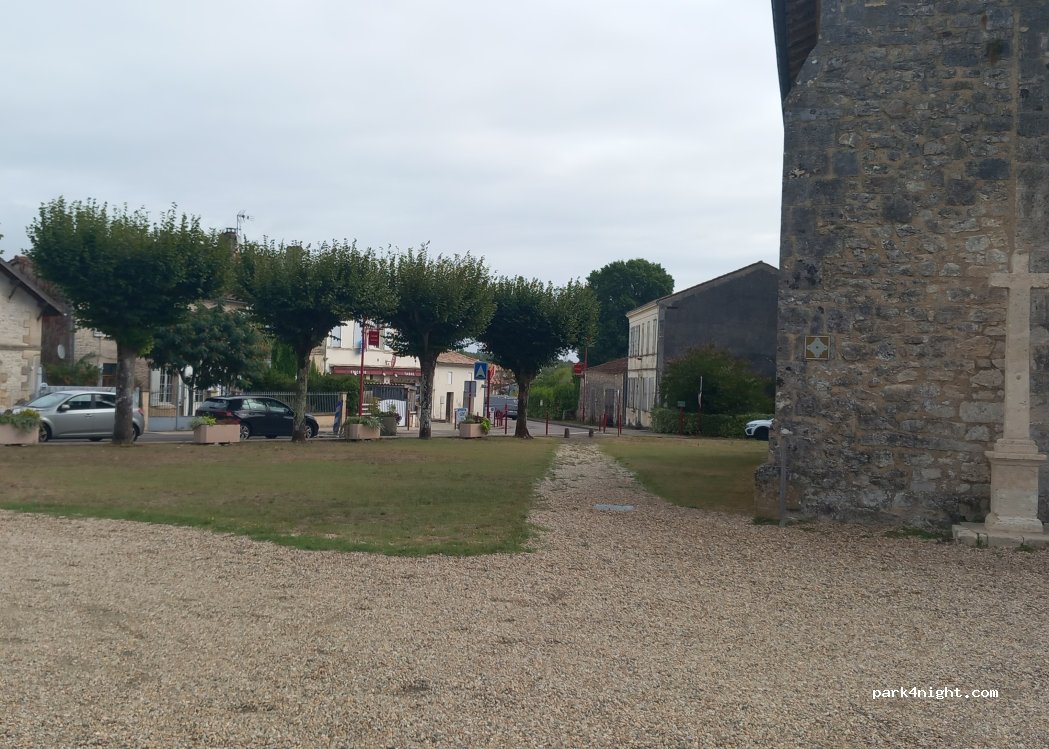 (33480) Moulis-en-Médoc - Avenue de la Gironde — foto 3