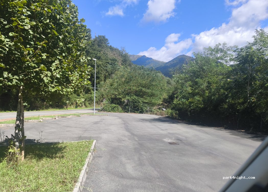 (16047) Ferrada - Via Brughiera — foto