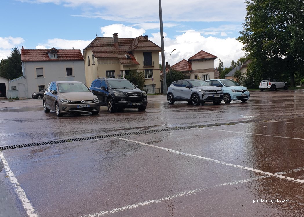 (88200) Remiremont - Faubourg de la Croisette — foto