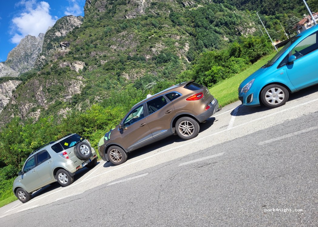 (23025) Novate Mezzola - Via Lungo Codera Sinistro — foto