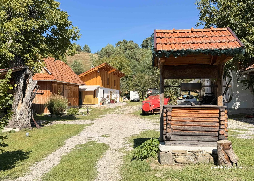 Rezi Páva — foto 5