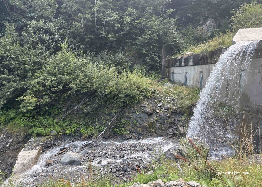 (7106) Safiental - — foto