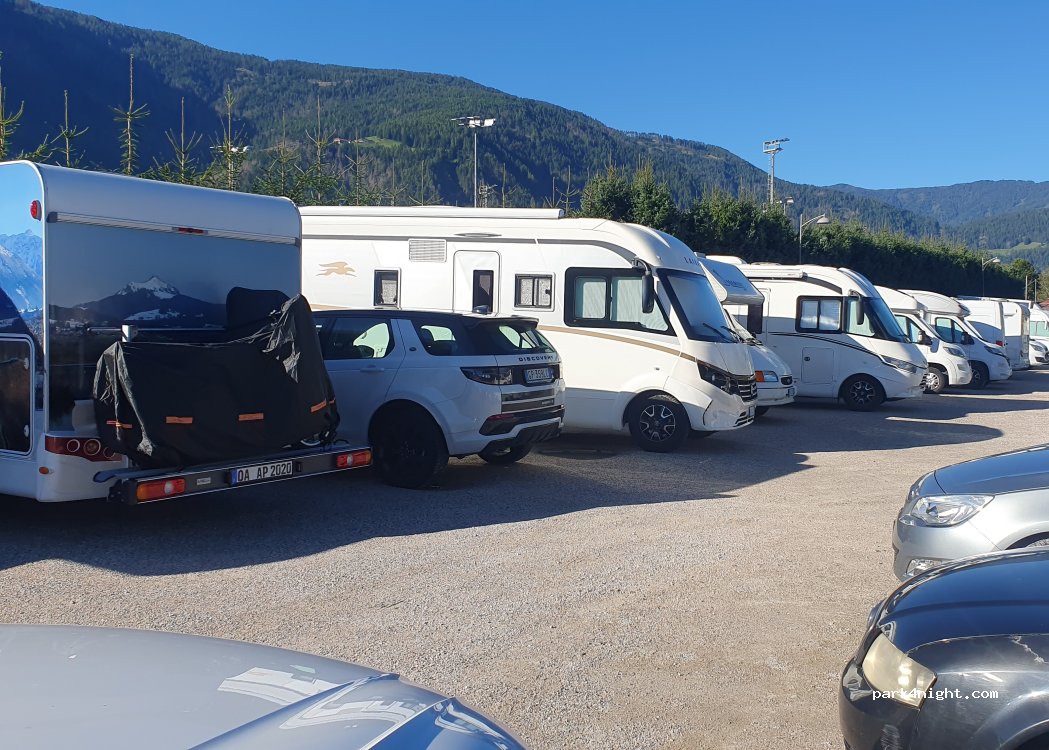 (39031) Bruneck - Brunico - Im Gelände — foto
