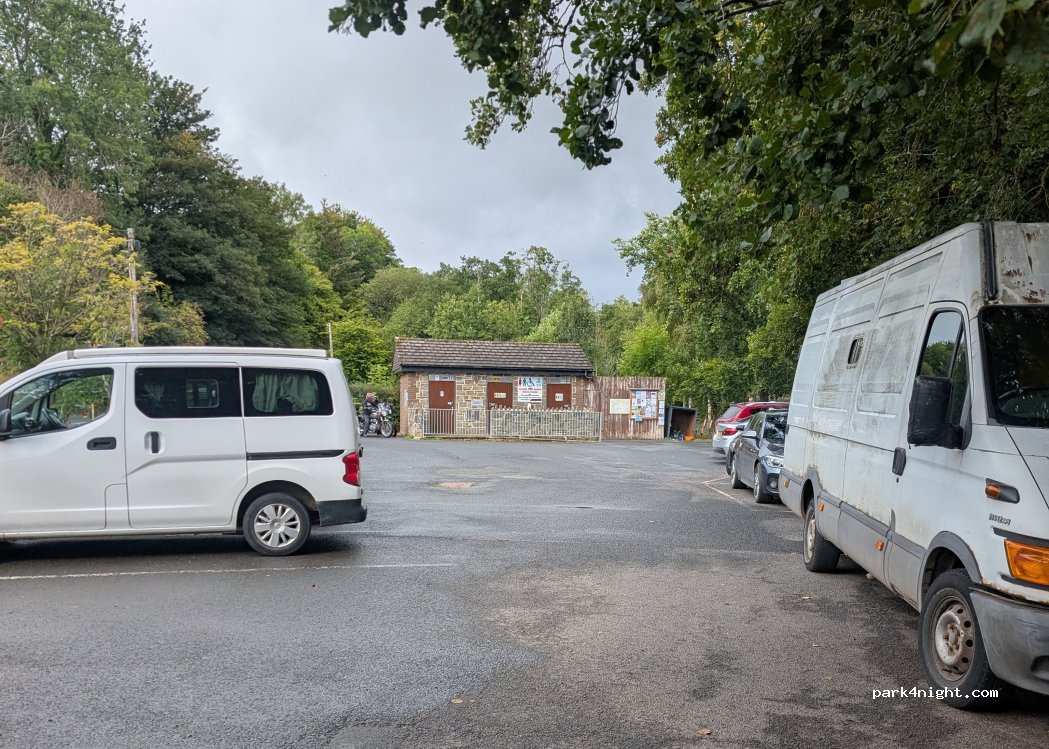 (SY7 8JQ) Clun - B4368 — foto