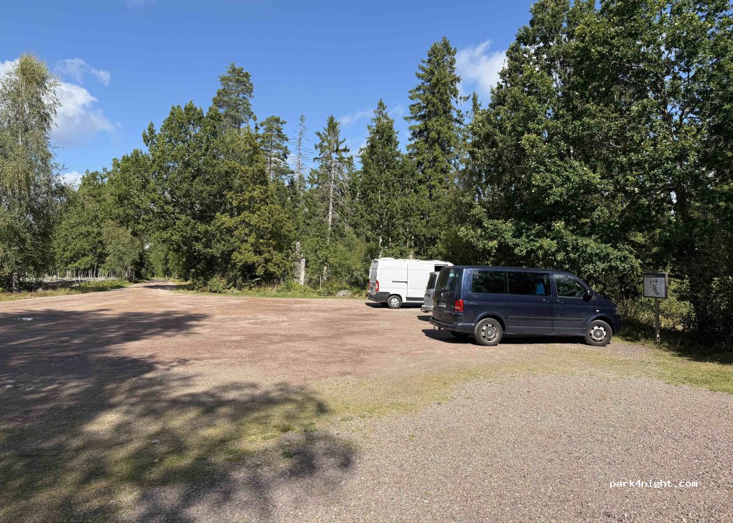(590 80) Södra Vi - Unnamed road — foto 2