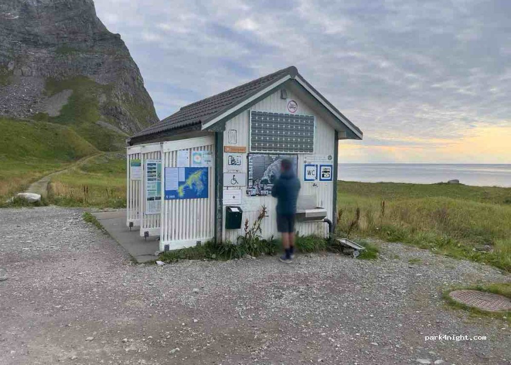 (8063) Værøy - Nordlandshagen — foto