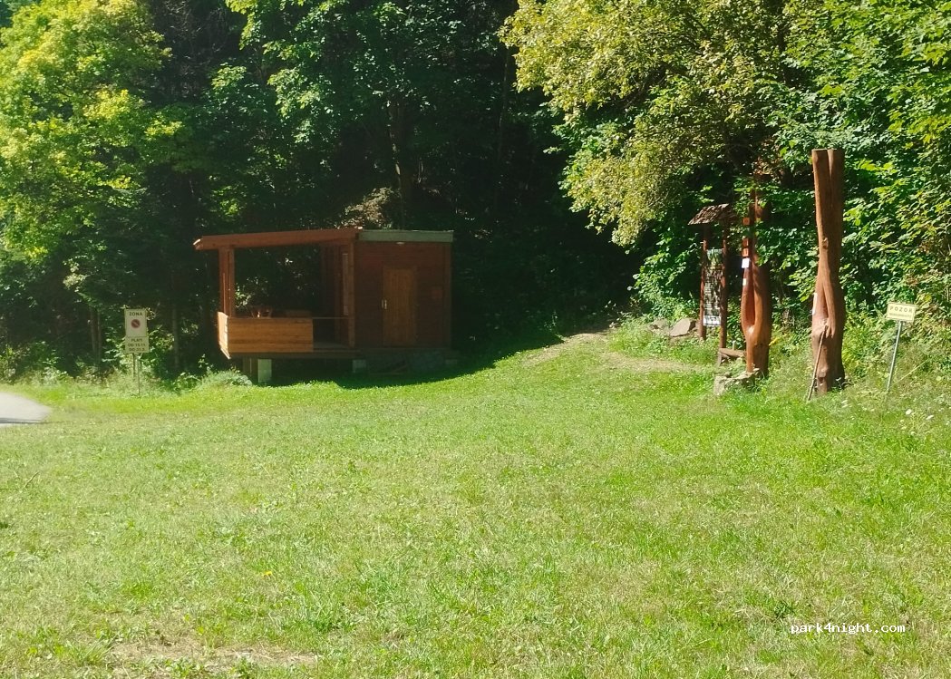 ( 083 01) District of Sabinov - Unnamed road — foto