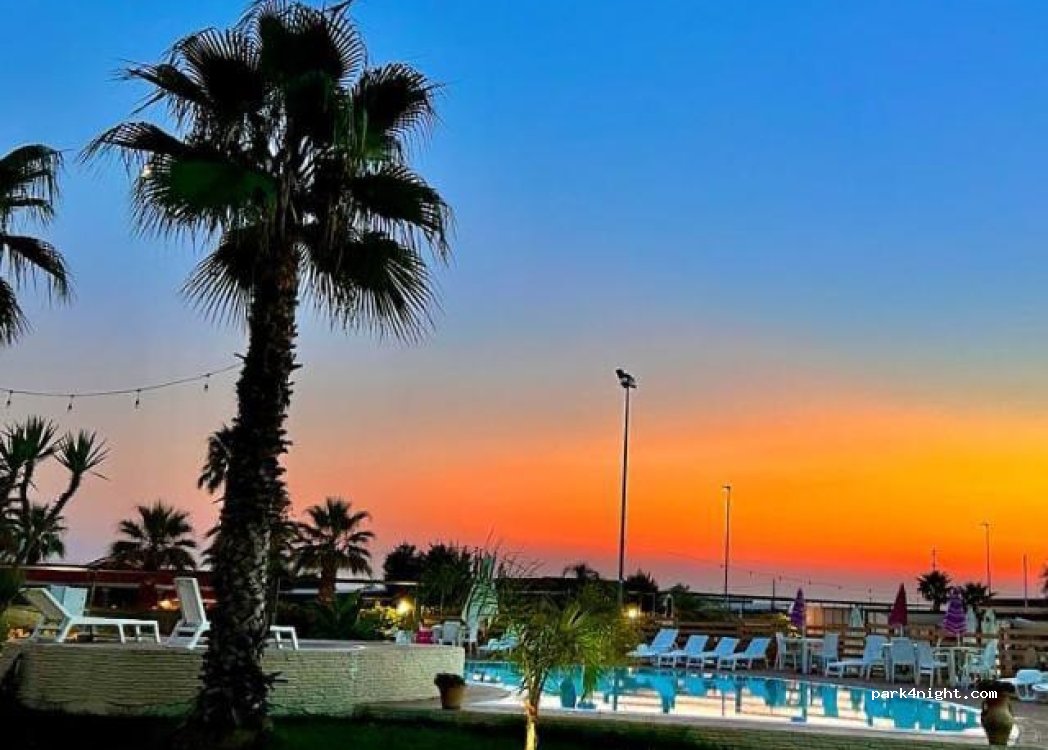 Ola Kala -Piscina -Eventi- area sosta camper — foto 2