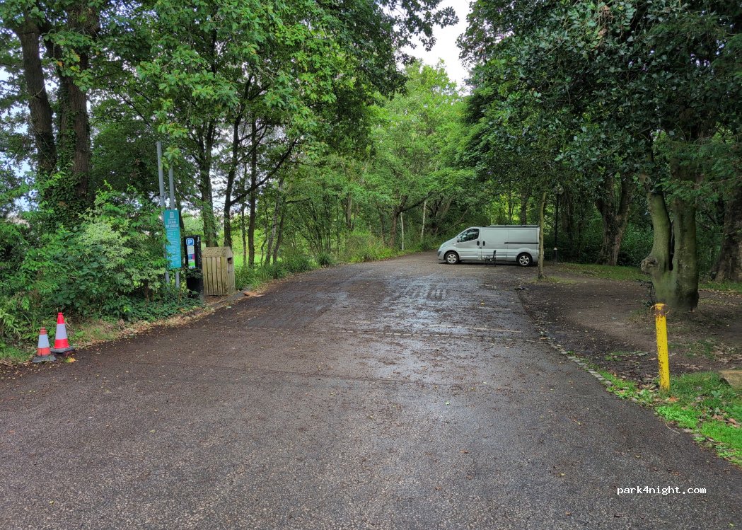 (LA1 1UX) Lancaster - Unnamed road — foto