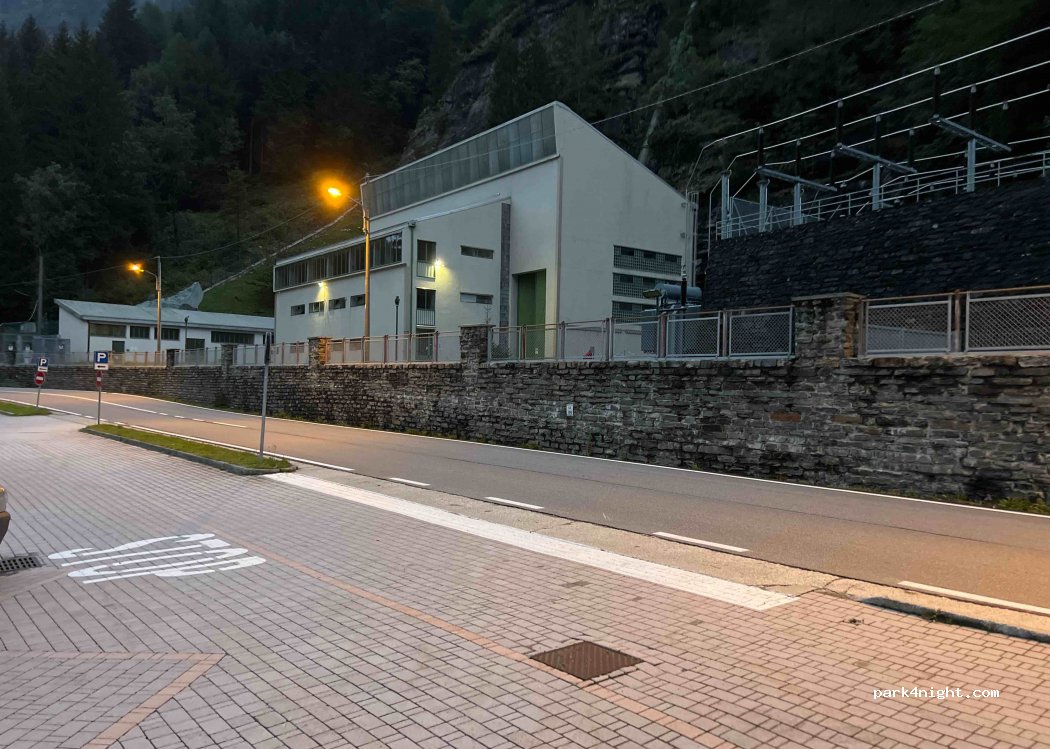 (23021) Campodolcino - 2 Via Prestone — foto
