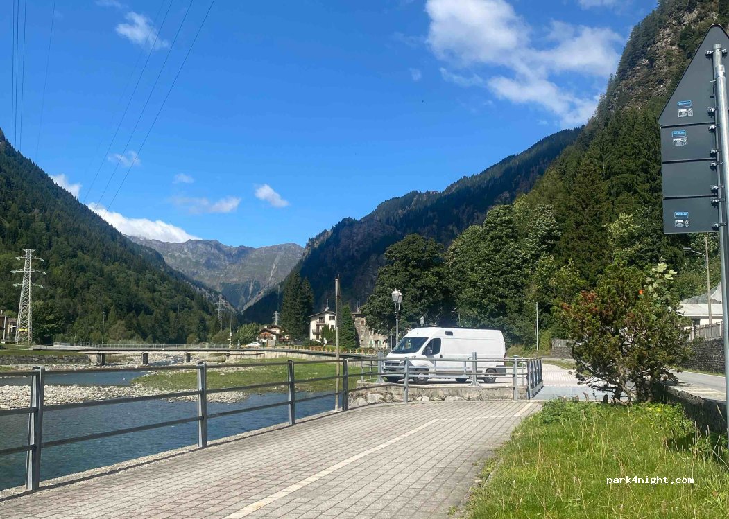 (23021) Campodolcino - 2 Via Prestone — foto 4