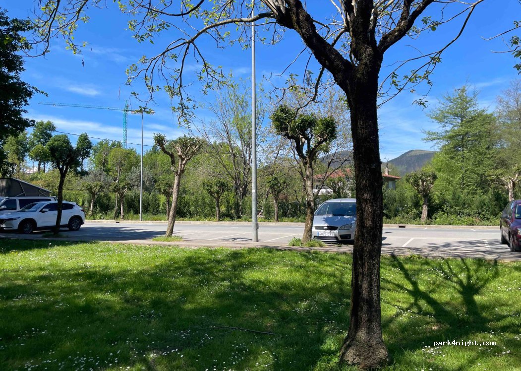 (48215) Iurreta - 1 Andaparape Kalea — foto